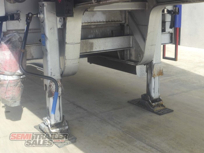 2014 Vawdrey 2015 and 2014 Vawdrey 34 Pallet Dropdeck Curtainsider B Double Set with Mezz