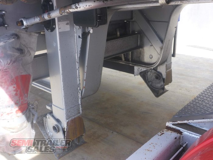 2014 Vawdrey 2015 and 2014 Vawdrey 34 Pallet Dropdeck Curtainsider B Double Set with Mezz