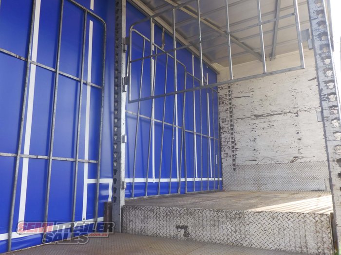 2014 Vawdrey 2015 and 2014 Vawdrey 34 Pallet Dropdeck Curtainsider B Double Set with Mezz