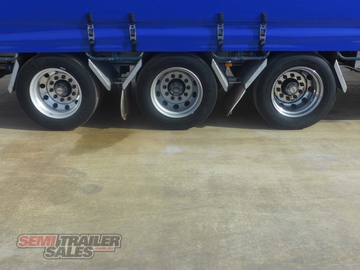 2014 Vawdrey 2015 and 2014 Vawdrey 34 Pallet Dropdeck Curtainsider B Double Set with Mezz