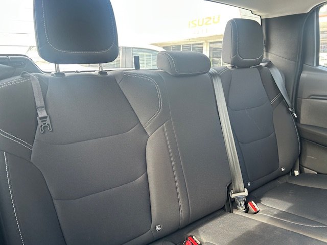 2023 Isuzu D-MAX SX High Ride MY23 mineral white