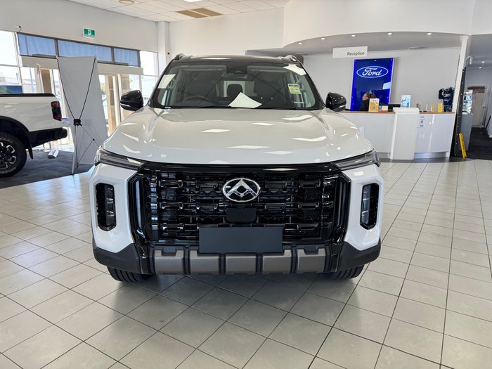 2025 LDV D90 Executive