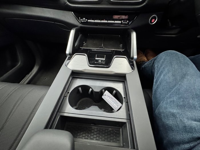 2025 LDV D90 Executive