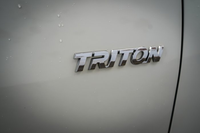 2013 MITSUBISHI TRITON GLX