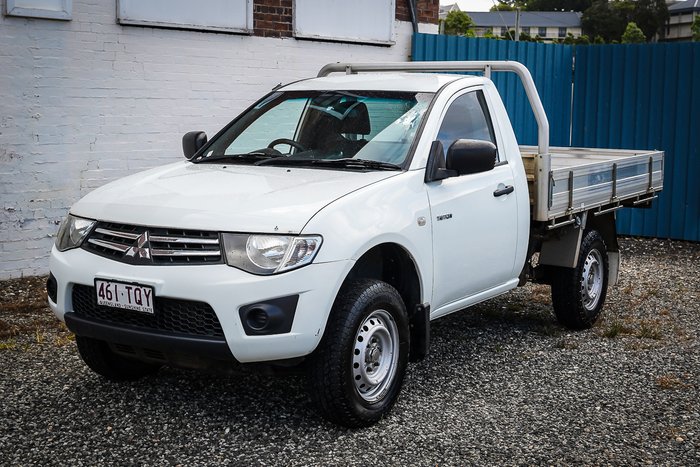 2013 MITSUBISHI TRITON GLX