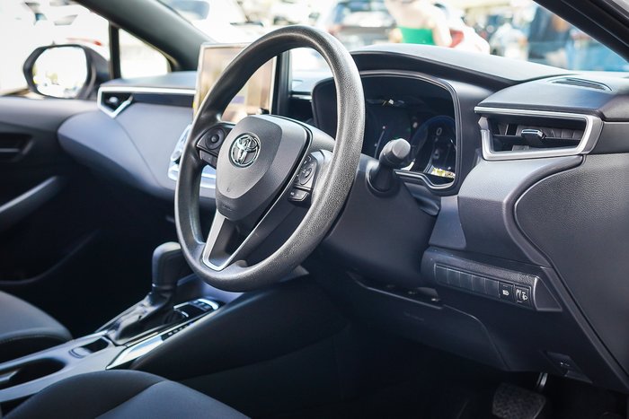 2025 Toyota COROLLA Ascent Sport
