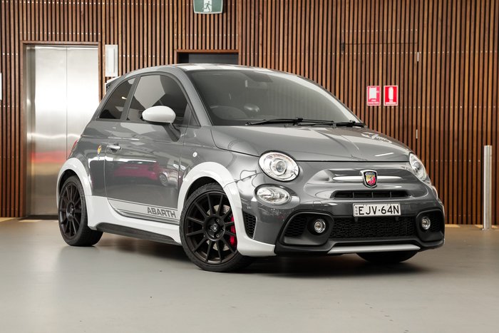 2020 Abarth 695
