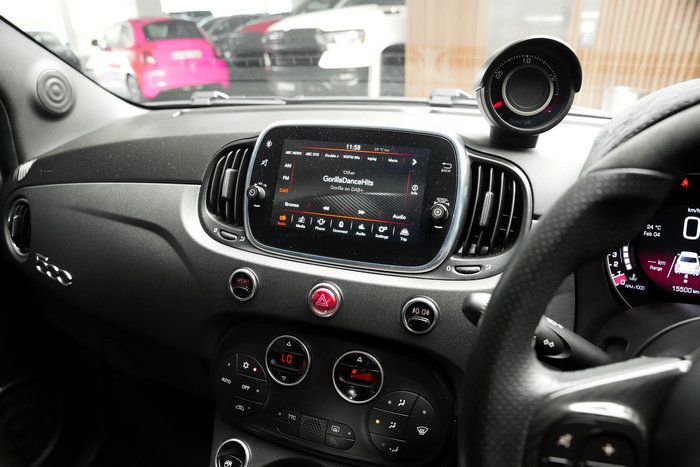 2020 Abarth 695 70 Anniversario