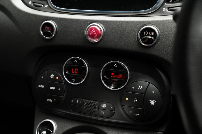 2020 Abarth 695 70 Anniversario