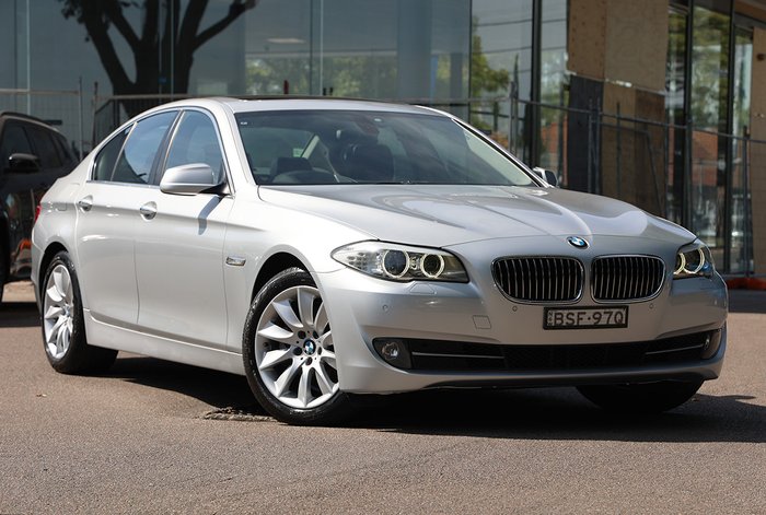 2010 BMW 5 Series 528i