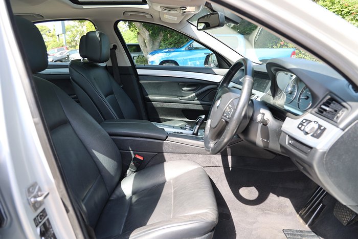 2010 BMW 5 Series 528i