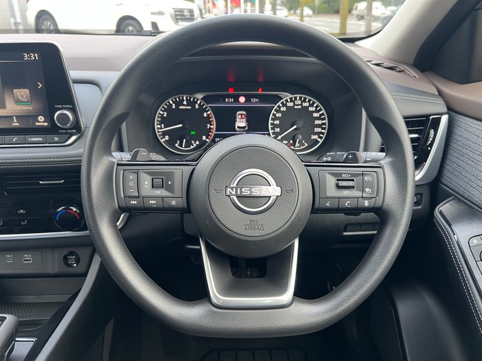 2025 Nissan X-TRAIL ST 2WD