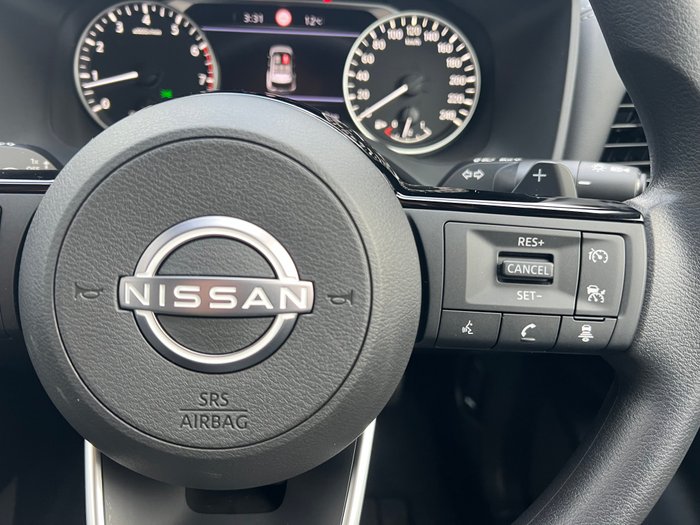 2025 Nissan X-TRAIL ST 2WD