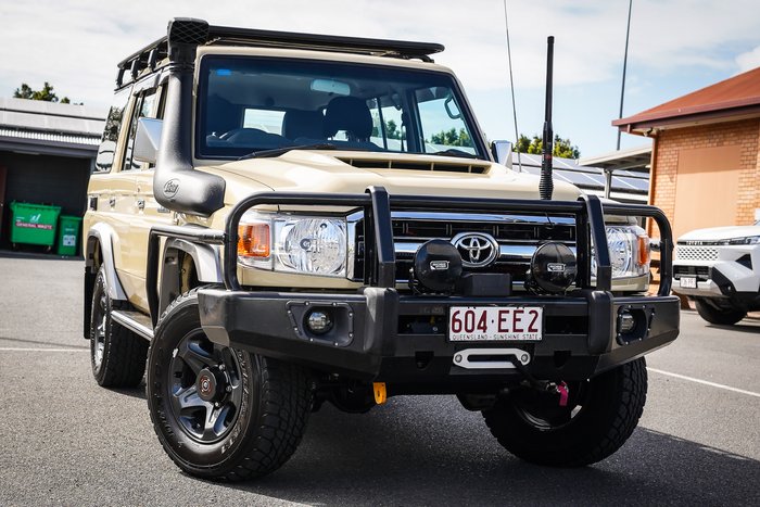 2022 Toyota LC MILITARY