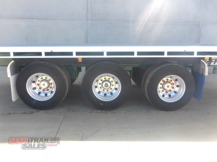 2010 Maxitrans 24 Pallet Flat Top