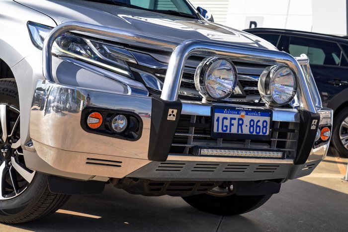 2016 Mitsubishi Pajero Sport GLS