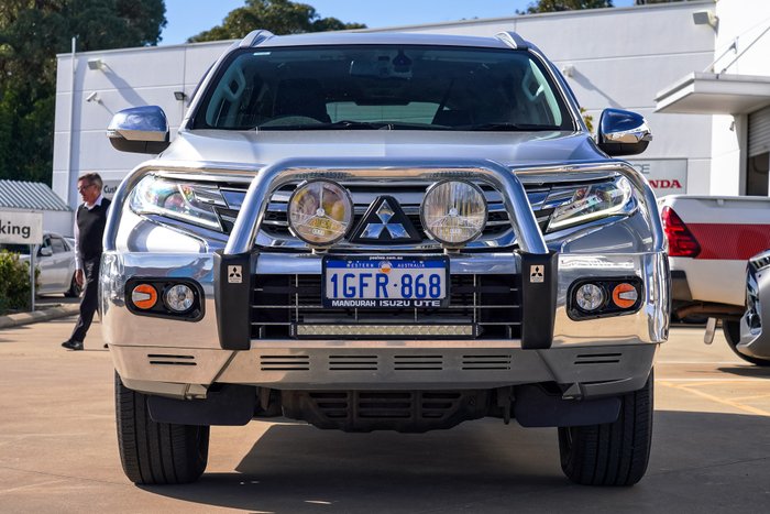 2016 Mitsubishi Pajero Sport GLS