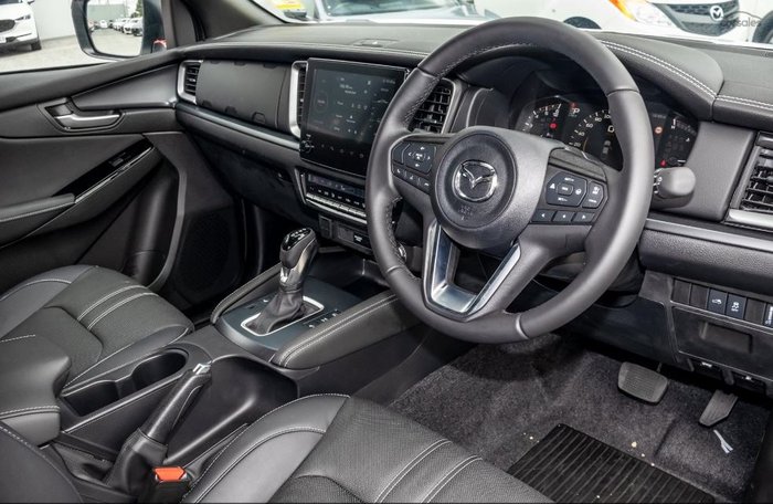 2025 Mazda BT-50 GT