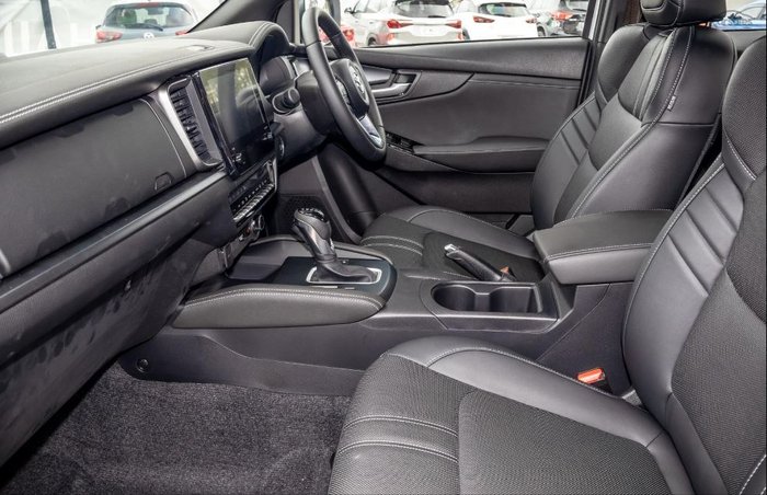 2025 Mazda BT-50 GT