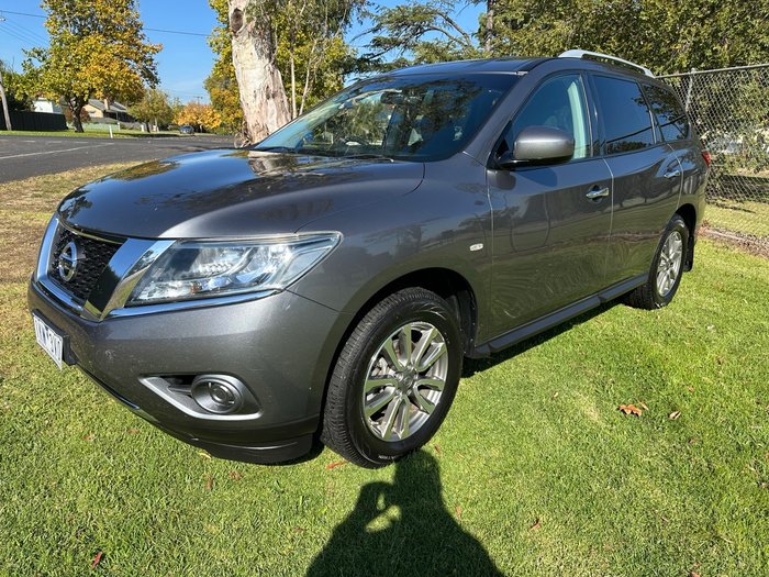 2016 Nissan Pathfinder ST
