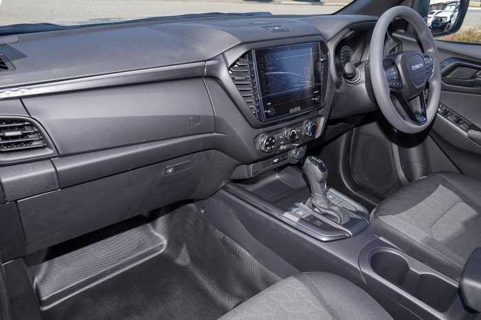 2025 Isuzu D-MAX X-RIDER