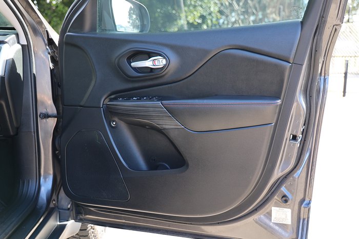 2014 Jeep Cherokee Trailhawk