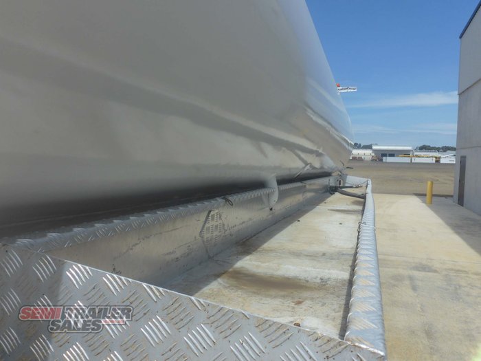 2013 Stonestar Vacuum Tanker