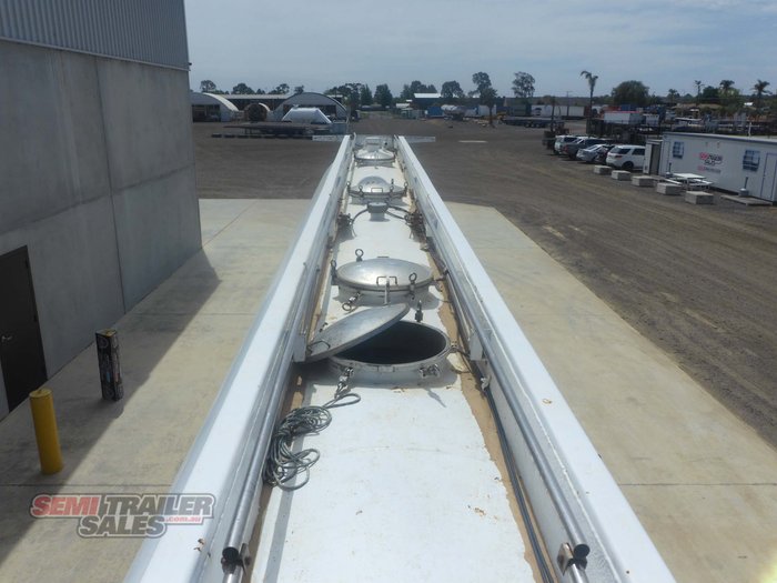 2013 Stonestar Vacuum Tanker