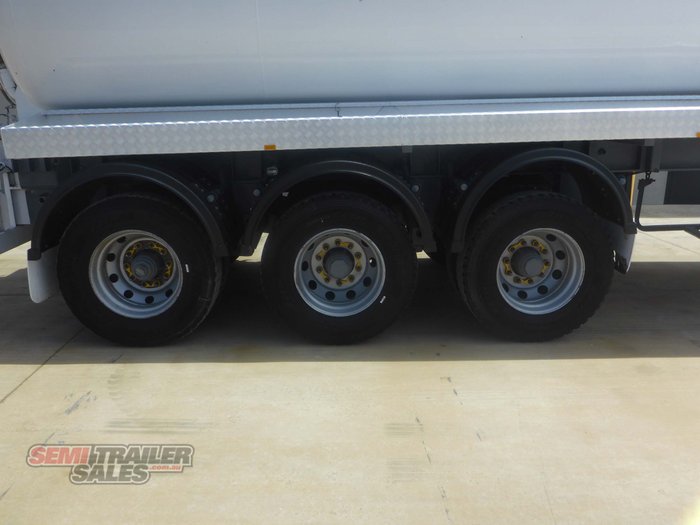 2013 Stonestar Vacuum Tanker