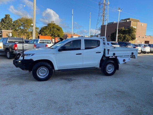 2020 MITSUBISHI Triton GLX ADAS
