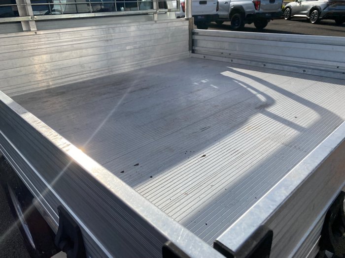 2018 ISUZU D-MAX SX HI-RIDE (4x2)