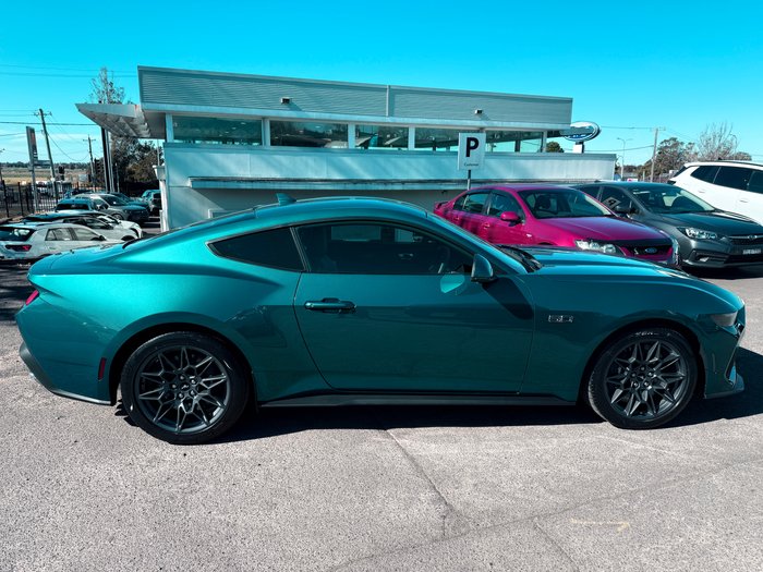 2026 FORD MUSTANG