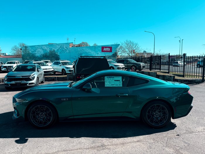 2026 FORD MUSTANG