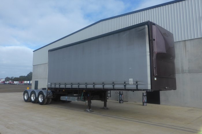 2007 Vawdrey 12 Pallet Curtainsider A Trailer