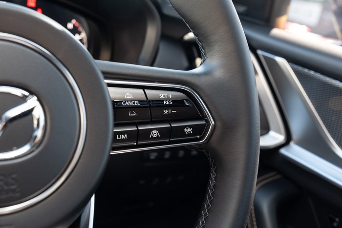 2025 Mazda CX-70 G50e Azami