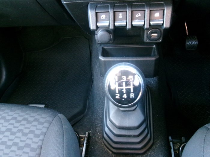 2023 SUZUKI JIMNY XL
