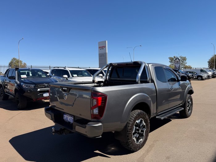 2022 Nissan NAVARA GREY