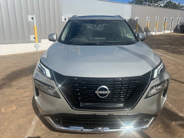2024 Nissan X-TRAIL Ti-L e-POWER - 19 inch alloys