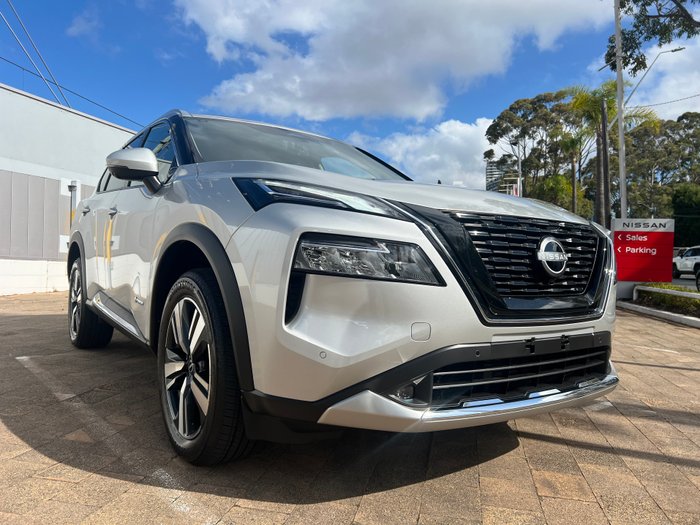 2024 Nissan X-TRAIL Ti-L e-POWER - 19 inch alloys