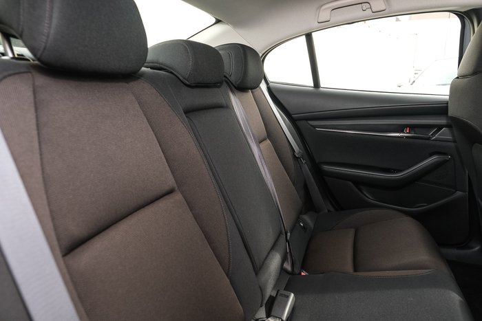 2020 Mazda 3 G20 Evolve