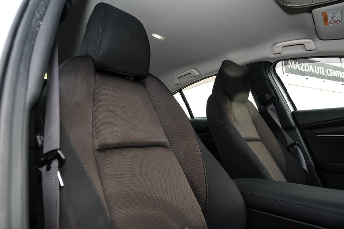 2020 Mazda 3 G20 Evolve