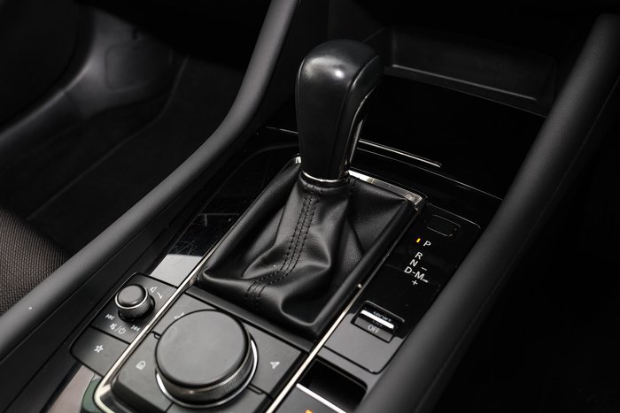 2020 Mazda 3 G20 Evolve