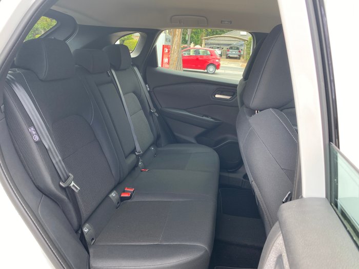 2025 Nissan QASHQAI ST-L