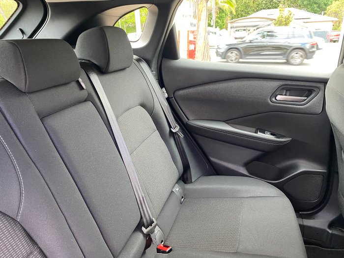 2025 Nissan QASHQAI ST-L