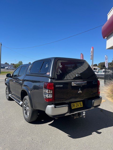 2021 MITSUBISHI TRITION MR