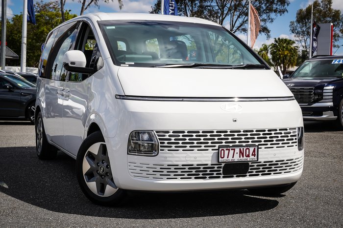 2025 Hyundai STARIA