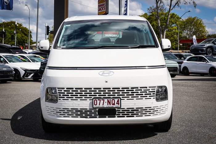 2025 Hyundai STARIA