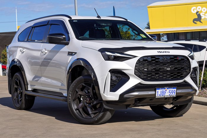 2026 Isuzu MU-X X-TERRAIN