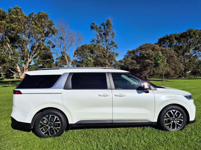 2023 Kia Carnival SLi
