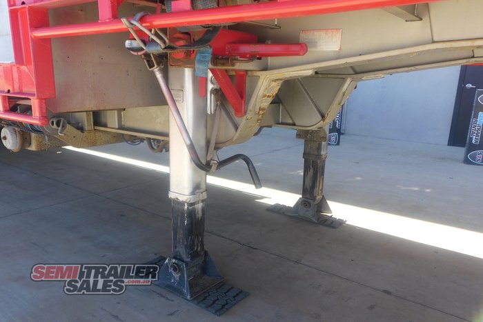 2006 Barker Dropdeck Extendable 41FT - 61FT